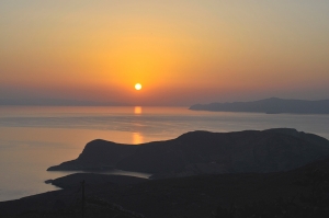 Grammata-bay-sunset-view-LSakellariou